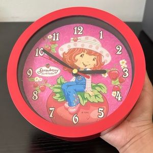 NEW IN BOX  6 and 1/2” STRAWBERRY SHORTCAKE WALL CLOCK RED